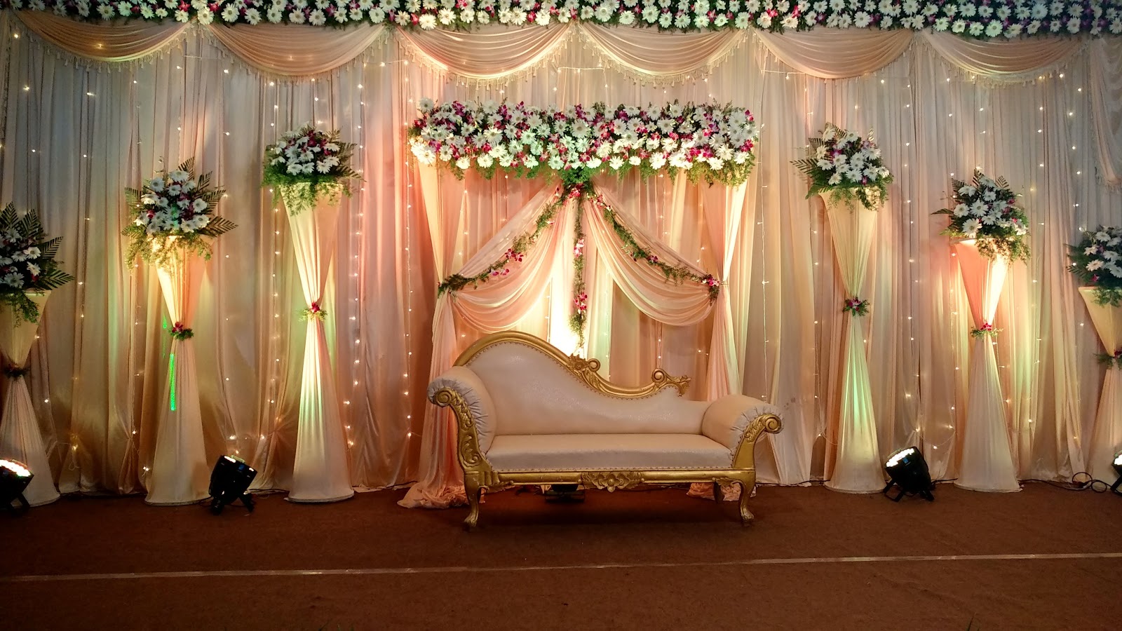 Suganya Thirumana Mandapam — Banquet Hall in Chennai (on-site parking, in-house decoration, bar service available, 800–1200 guest capacity)