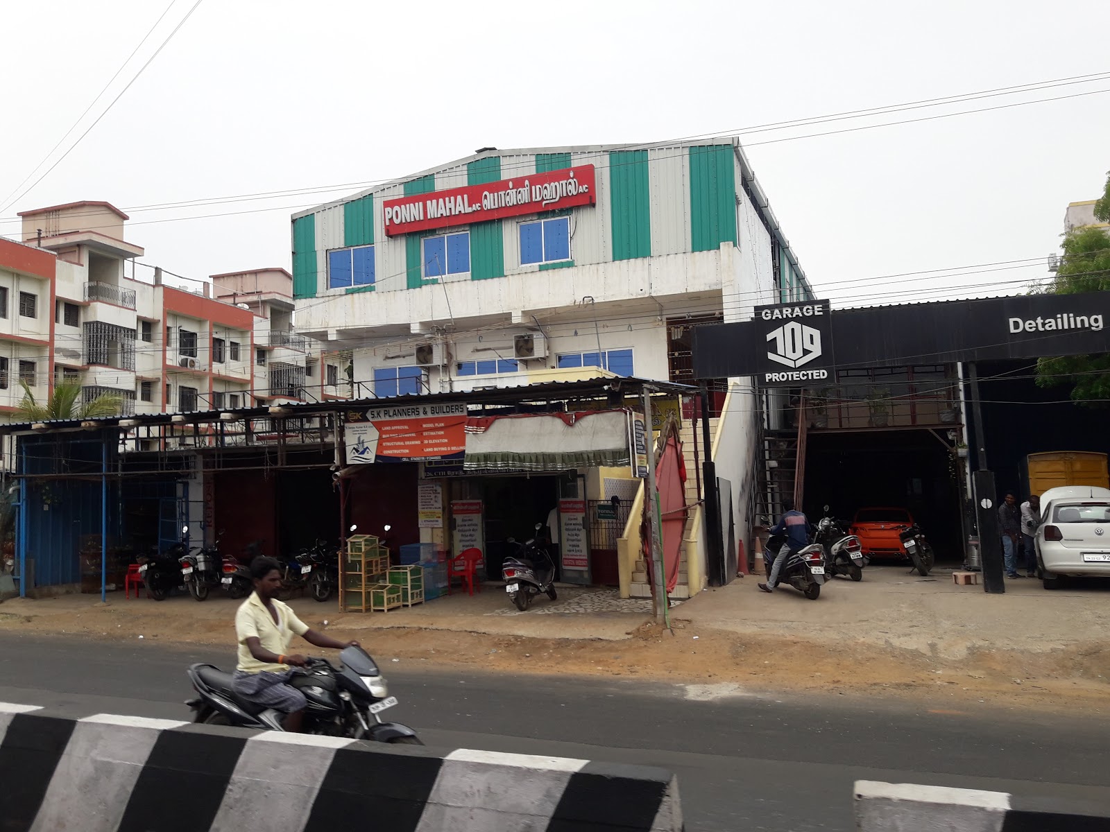 Ponni Mahal — Banquet Hall in Thirumullaivoyal, Chennai (on-site parking, in-house decoration, bar service available, 300–450 guest capacity) — photo 2