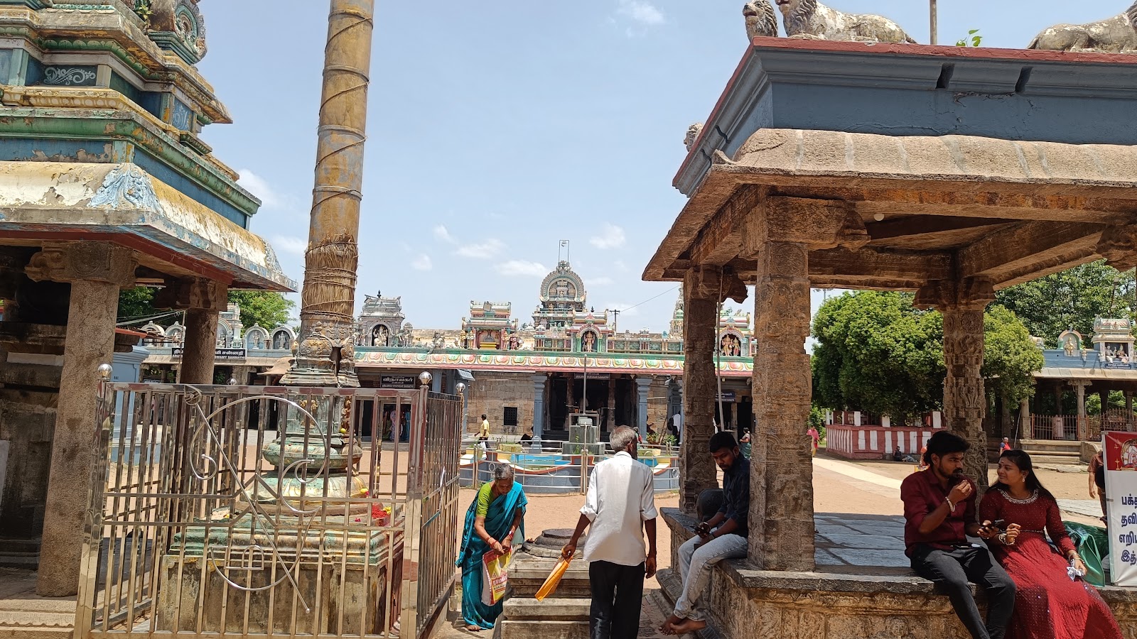 Vadivudai Amman Thirumana Maligai — Banquet Hall in Tondiarpet, Chennai (on-site parking, in-house decoration, bar service available, 500–750 guest capacity) — photo 2