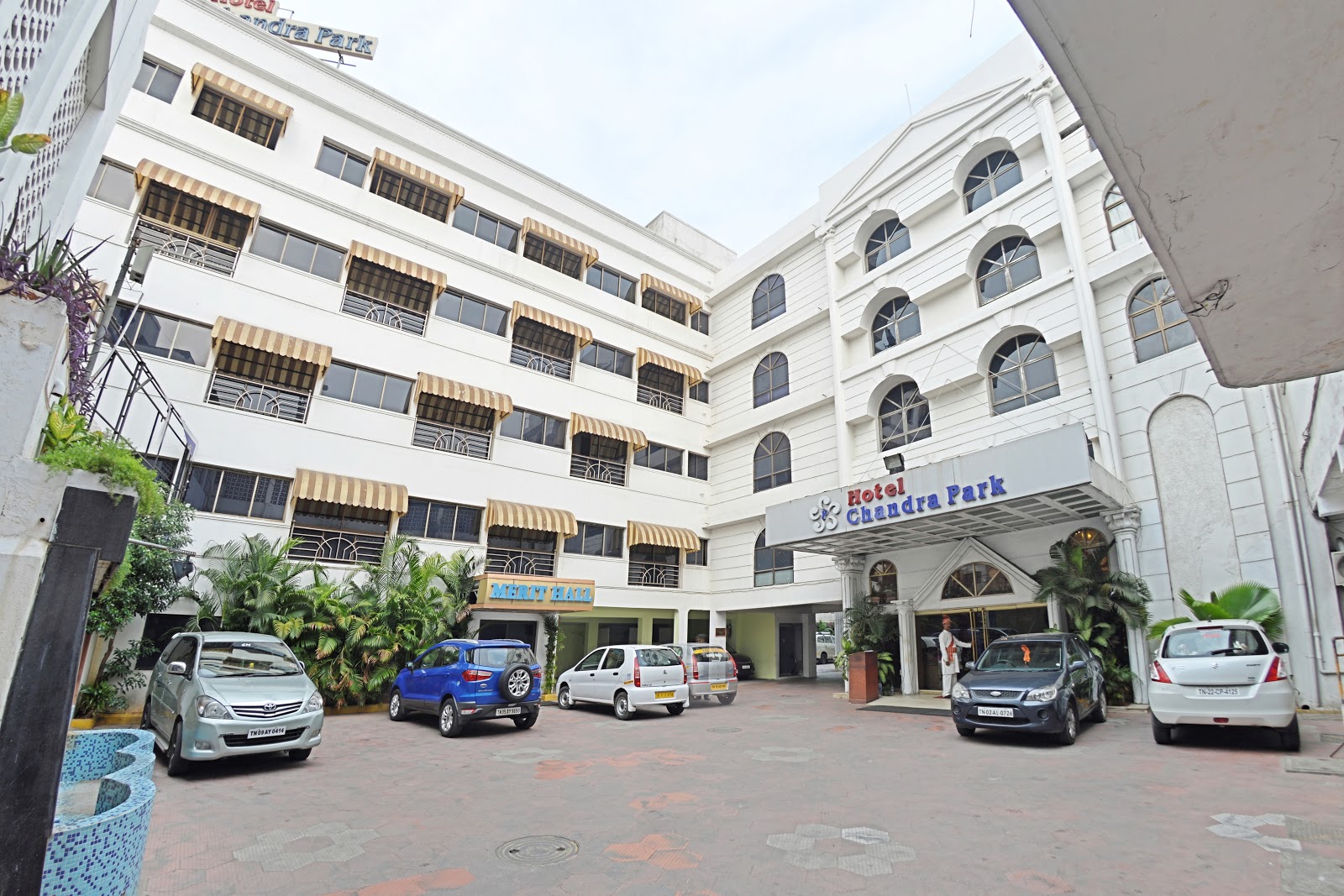 Hotel Chandra Park — Banquet Hall in Chennai (on-site parking, in-house decoration, outside catering allowed, bar service available)