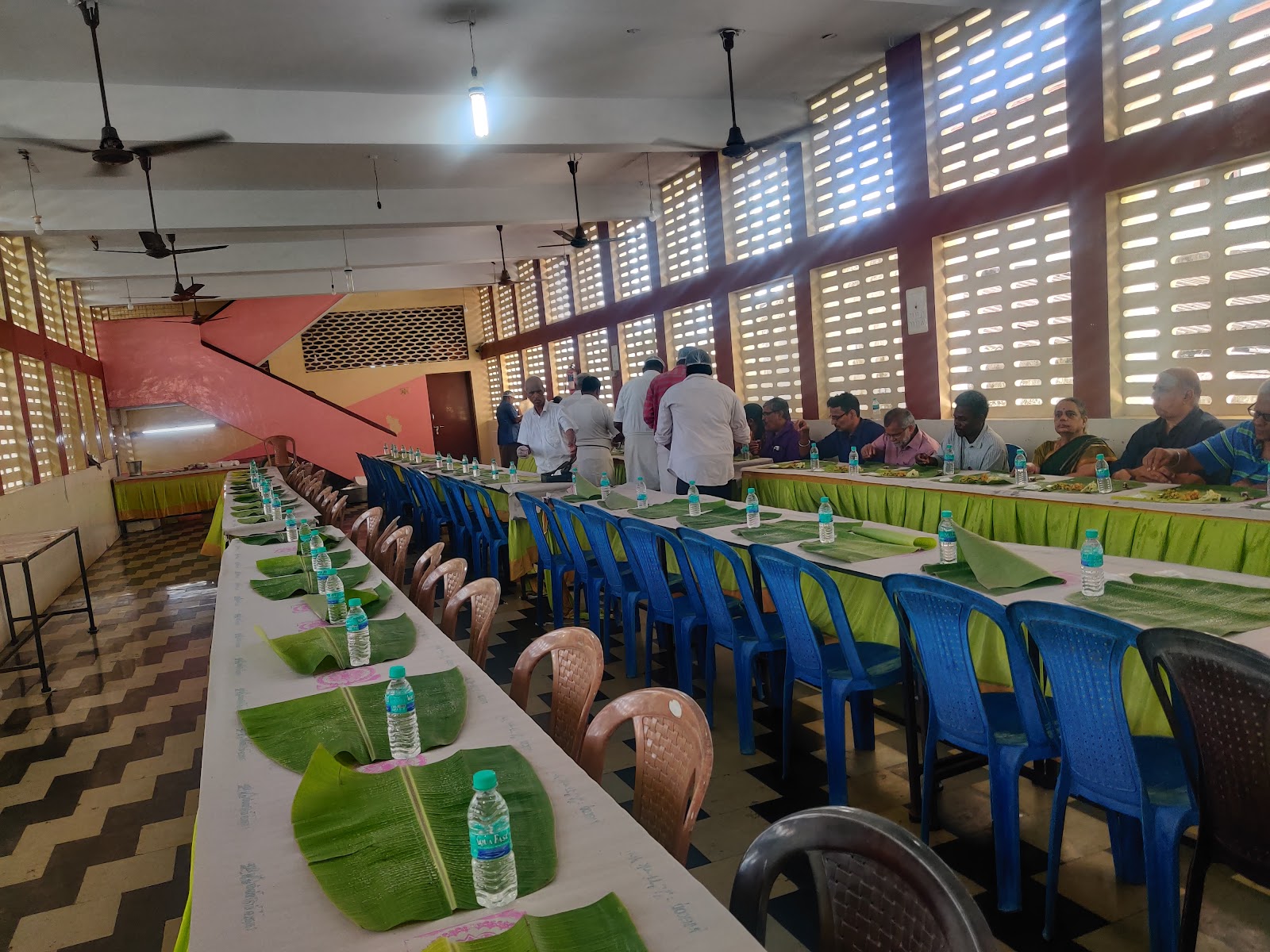 Amara Bharathi Hall — Banquet Hall in Thiruvanmiyur, Chennai (on-site parking, in-house decoration, DJ permitted, bar service available) — photo 3