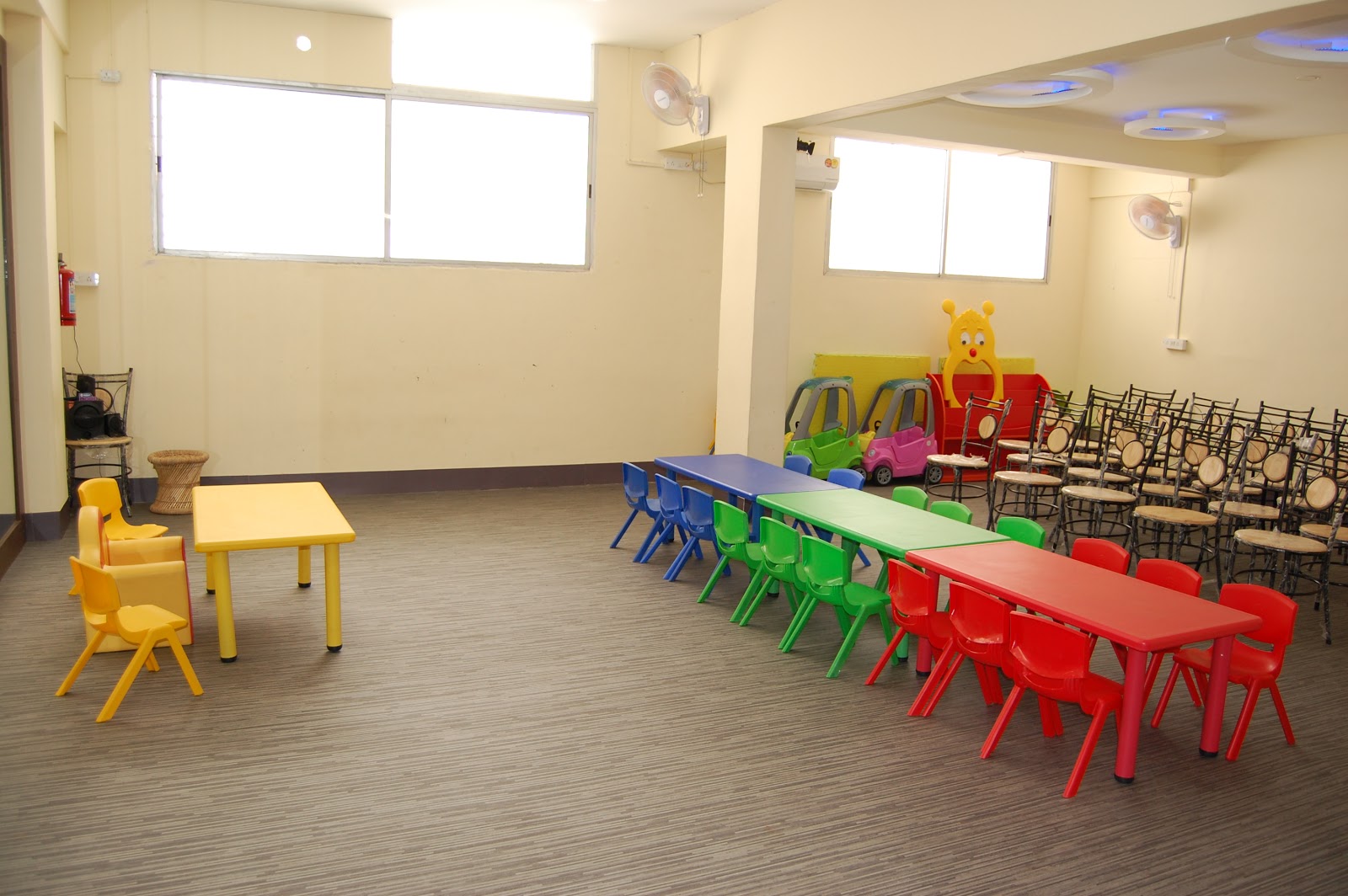 Banana Funana — Banquet Hall in Koramangala, Bangalore (on-site parking, in-house decoration, bar service available, 3.9★ rated) — photo 4