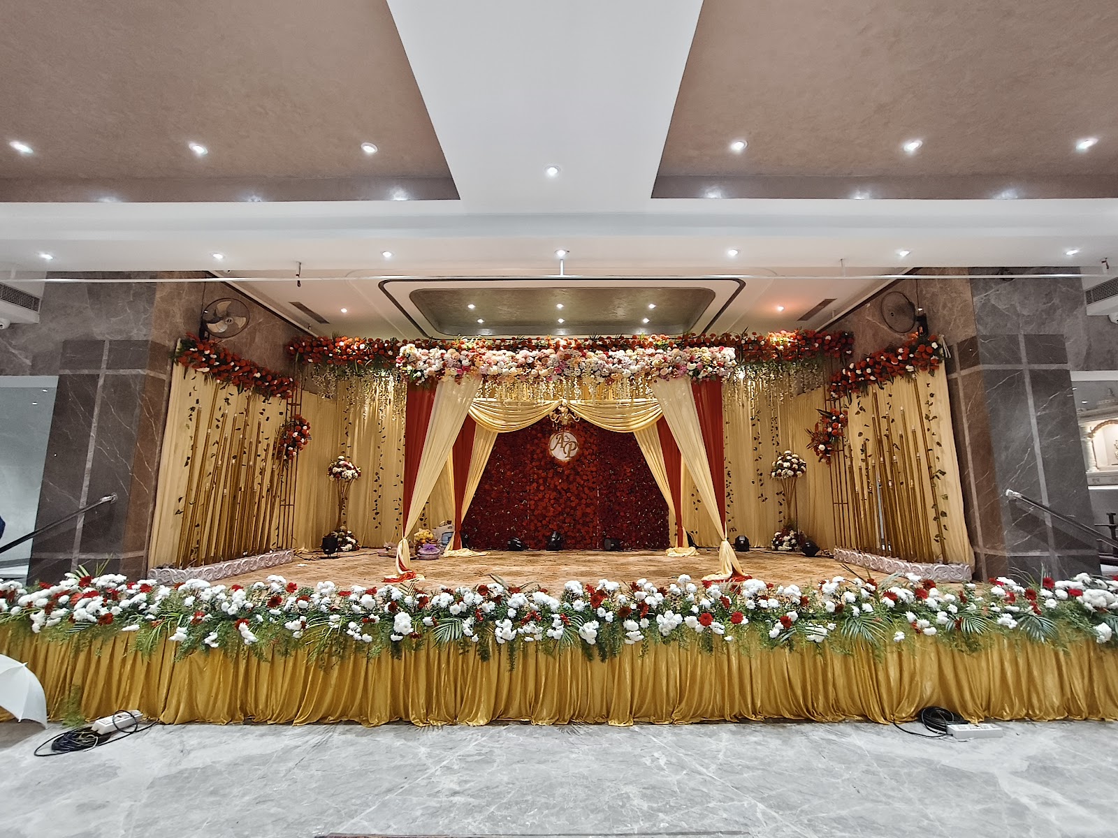 Shree Ramdayal Kalavati Khemka Agarwal Sabha Bhavan — Banquet Hall in Anna Nagar, Chennai (on-site parking, in-house decoration, DJ permitted, bar service available)