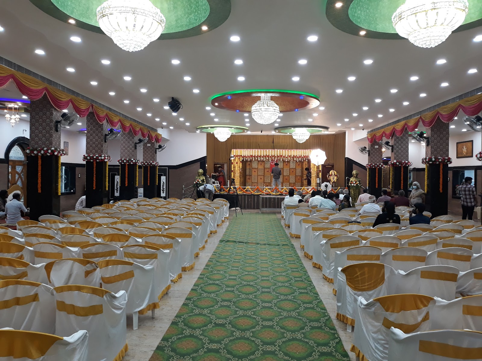 Sri Krishnaveni Mahal — Banquet Hall in Porur, Chennai (on-site parking, in-house decoration, outside catering allowed, DJ permitted)