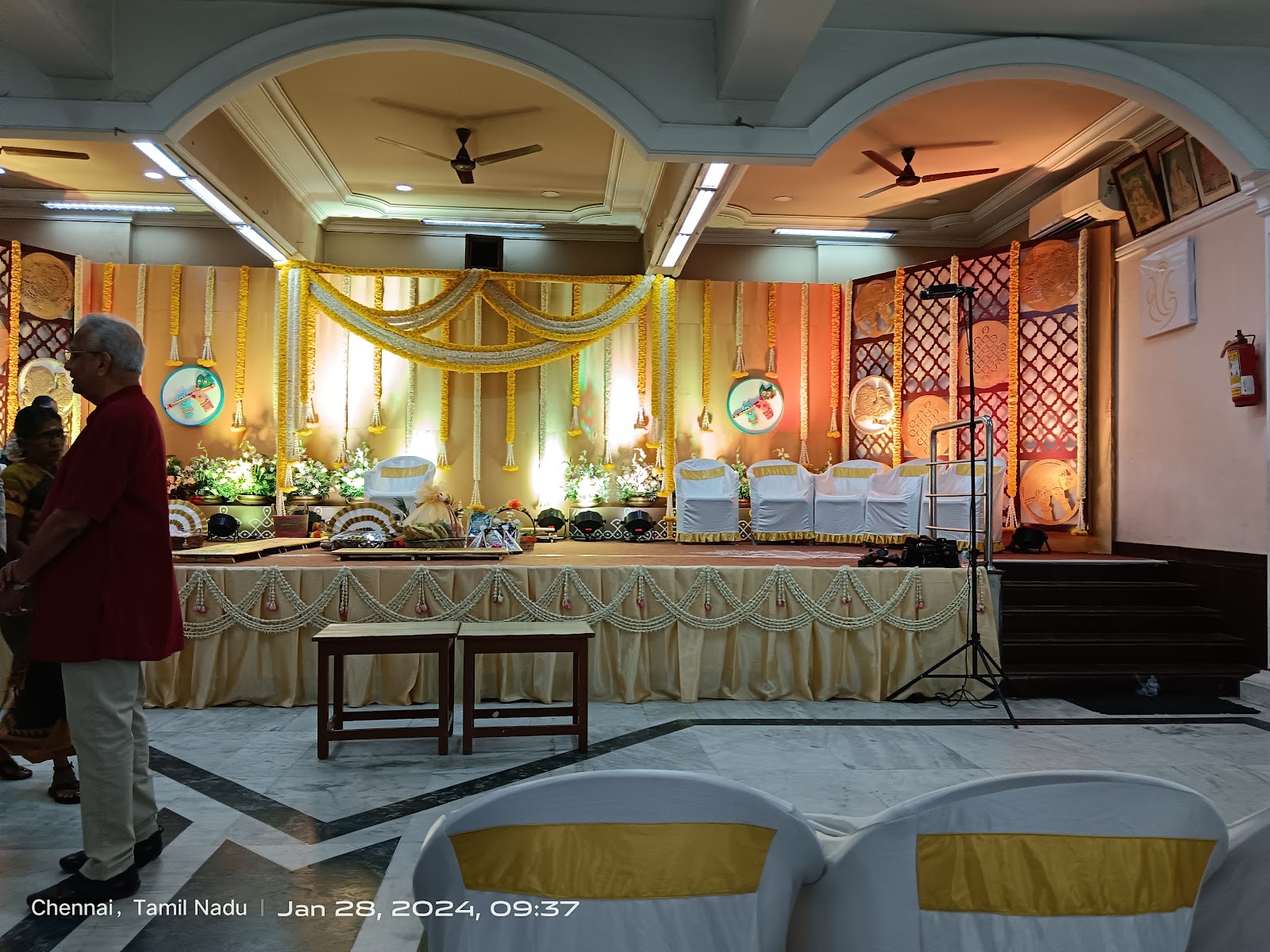 Srimathi Narayani Ammal Kalyana Mandapam — Banquet Hall in Mandaveli, Chennai (on-site parking, in-house decoration, DJ permitted, bar service available) — photo 3