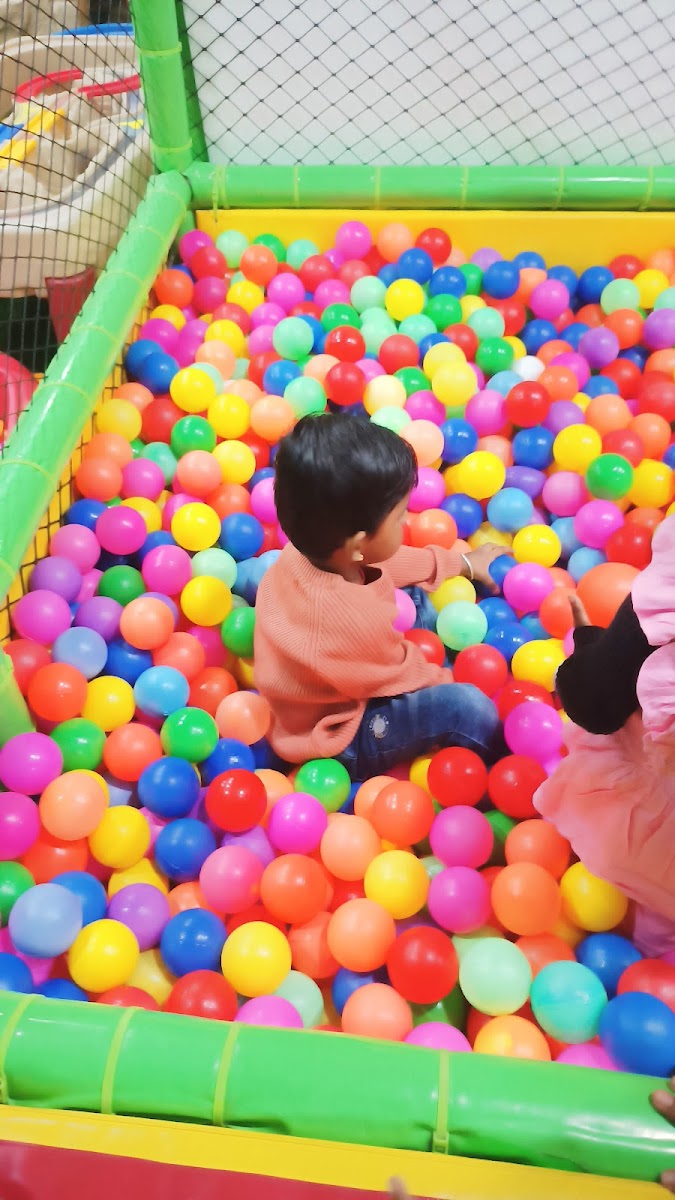 Hurray Kids Play Zone — Banquet Hall in Whitefield, Bangalore (on-site parking, in-house decoration, bar service available, 4.2★ rated) — photo 3