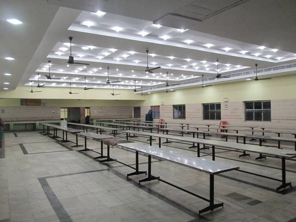 Sri Ganesh Thirumana Mandapam — Banquet Hall in Pammal, Chennai (on-site parking, in-house decoration, DJ permitted, bar service available) — photo 4