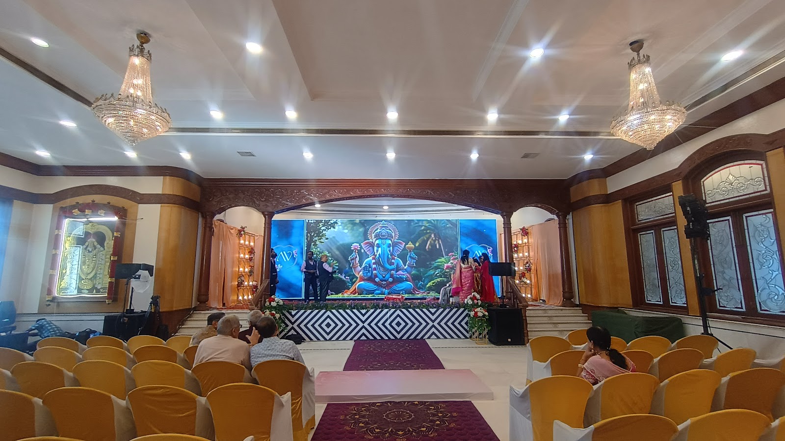 MSR Mahal — Banquet Hall in Chennai (on-site parking, in-house decoration, DJ permitted, bar service available)