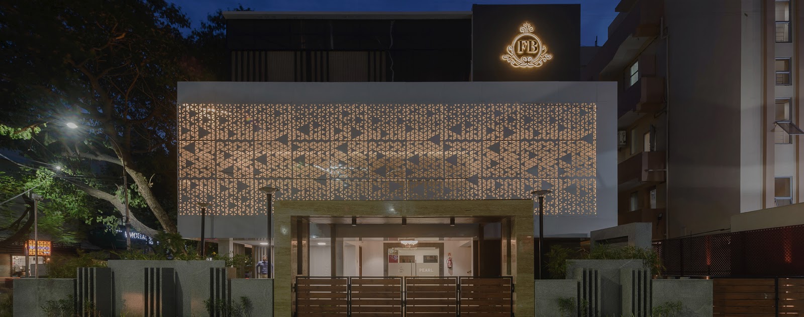 Firms Banquet Hall · Anna Nagar — Banquet Hall in Chennai (on-site parking, in-house decoration, bar service available, 300–500 guest capacity)