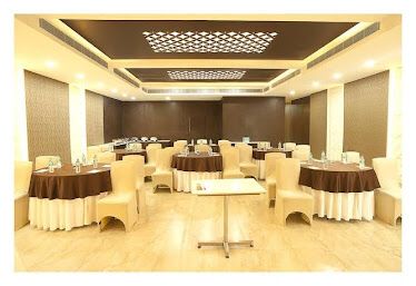 H Hotel — Banquet Hall in T Nagar, Chennai (on-site parking, in-house decoration, outside catering allowed, bar service available) — photo 4