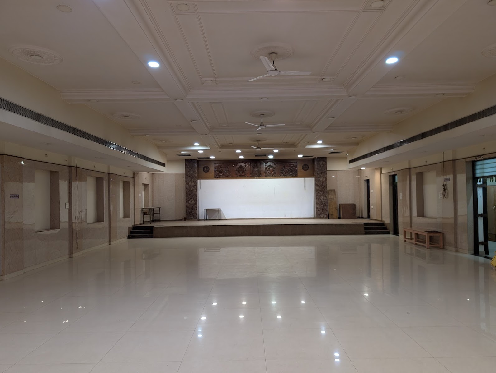 N R Colony Rama Mandira Auditorium — Banquet Hall in Basavanagudi, Bangalore (on-site parking, in-house decoration, bar service available, 4.2★ rated) — photo 4