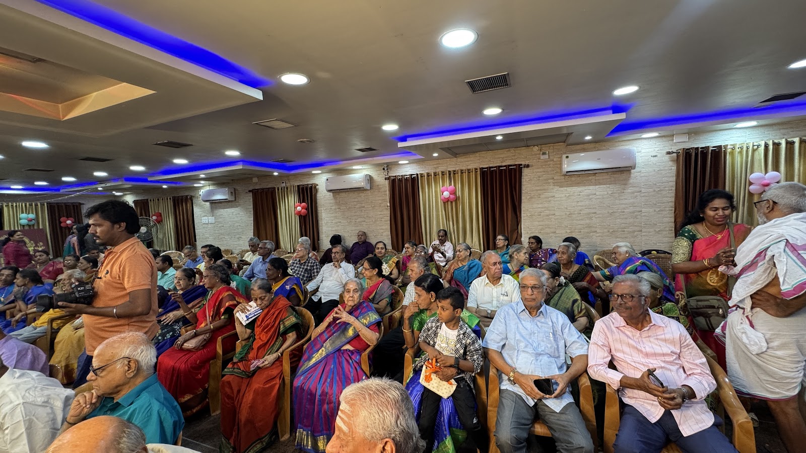 Lakshan AC Hall — Banquet Hall in Tambaram, Chennai (on-site parking, in-house decoration, bar service available, 175–300 guest capacity) — photo 2