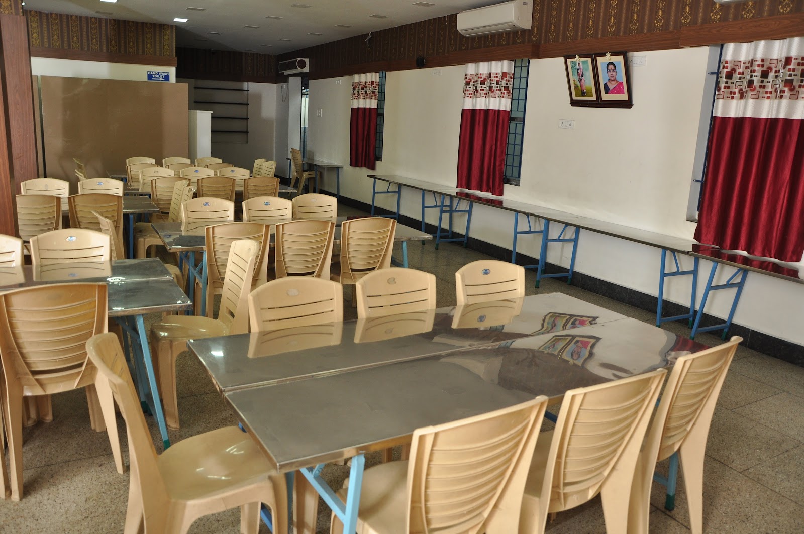 Mohanavasuki Party Hall — Banquet Hall in Chennai (on-site parking, in-house decoration, bar service available, 80–150 guest capacity)