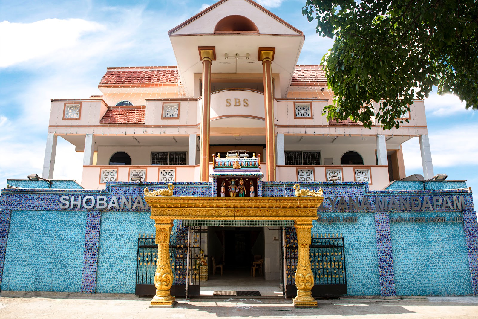 Shobanaa Kalyana Mandapam — Banquet Hall in Mambalam, Chennai (on-site parking, in-house decoration, DJ permitted, bar service available) — photo 3