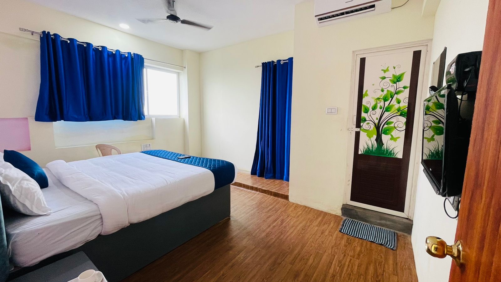 Aishwarya Thirumana Mahal — Banquet Hall in Pallikaranai, Chennai (on-site parking, in-house decoration, DJ permitted, bar service available) — photo 3