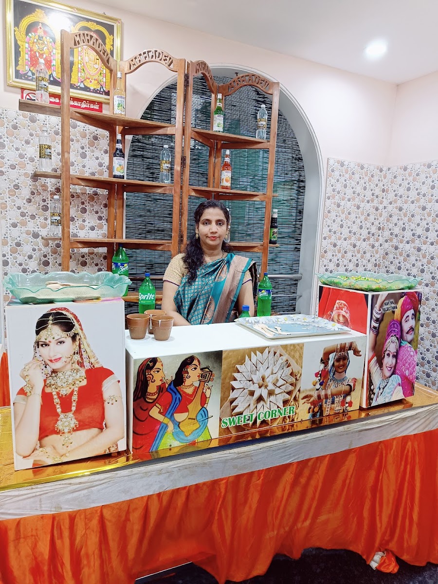 Palani Thirumana Mahal — Banquet Hall in Selaiyur, Chennai (on-site parking, in-house decoration, DJ permitted, bar service available) — photo 4
