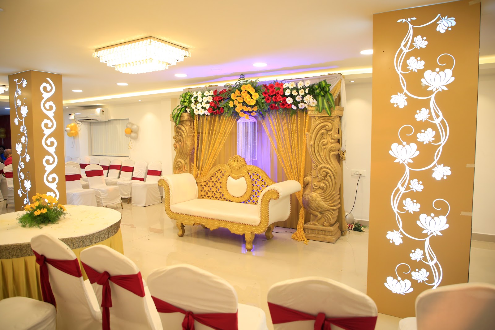 Nadhaswaram Function Hall — Banquet Hall in Chennai (on-site parking, in-house decoration, bar service available, 120–200 guest capacity)