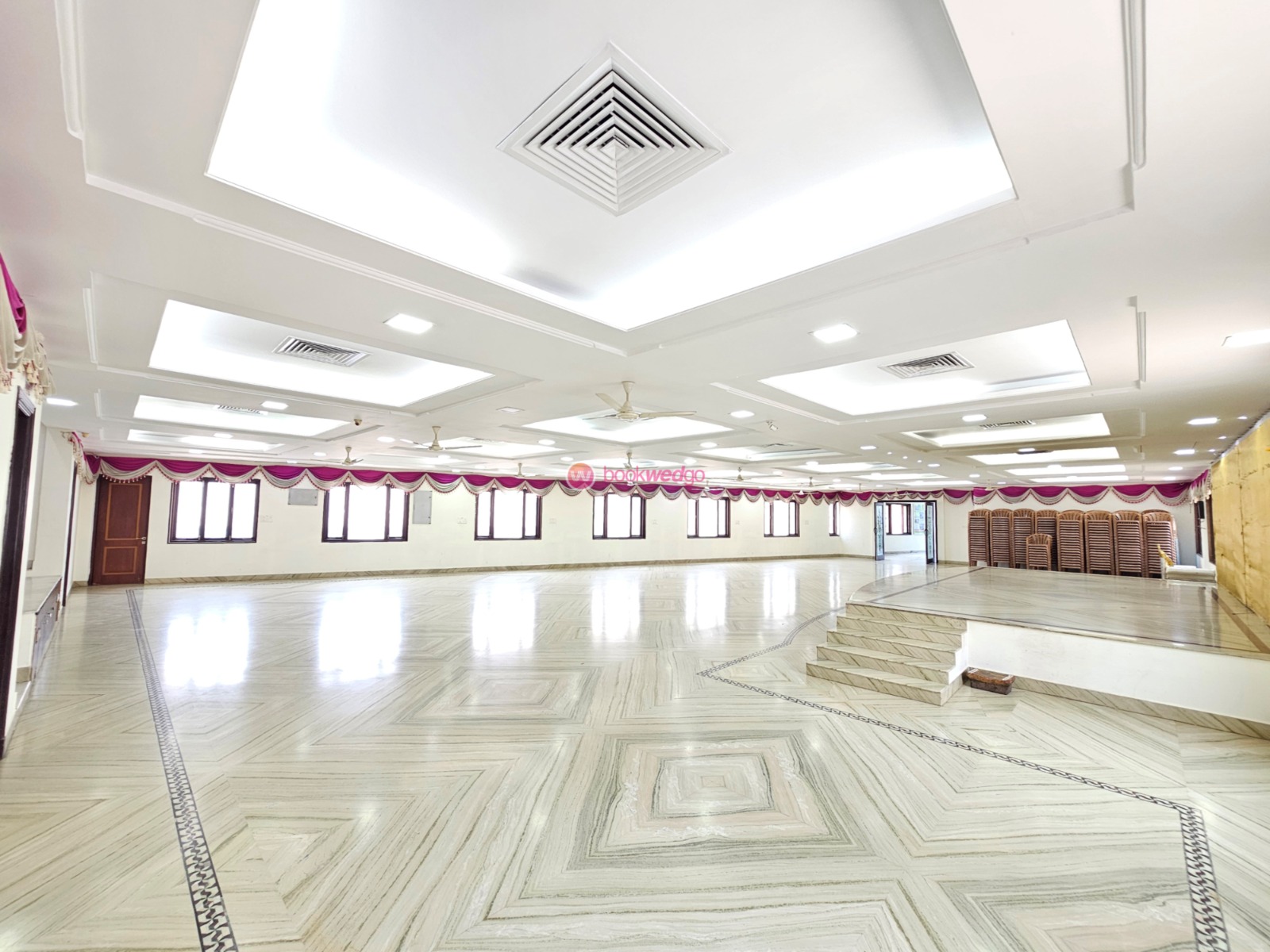 Suprabha Mahal — Banquet Hall in Mogappair, Chennai (on-site parking, in-house decoration, bar service available, 500–750 guest capacity) — photo 4