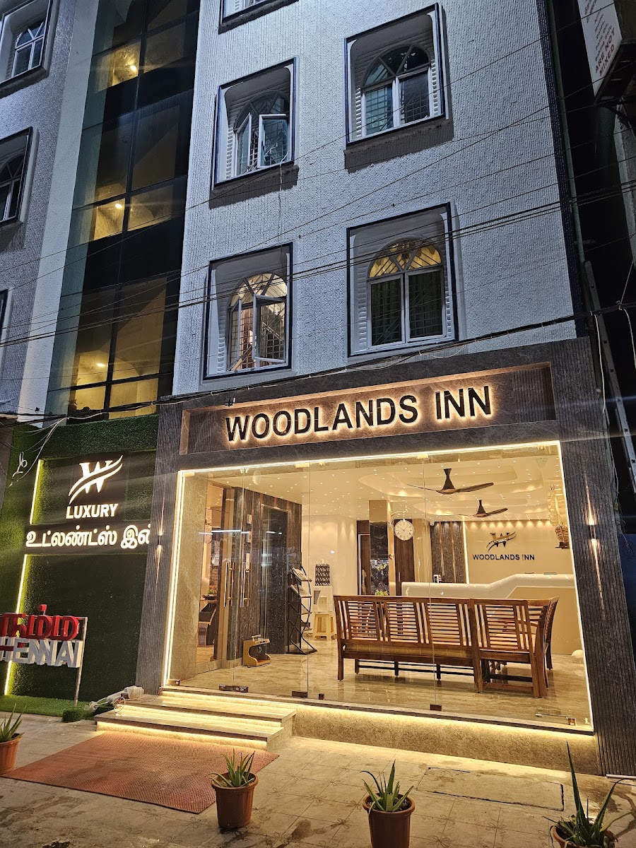 Chennai Woodlands — Banquet Hall in Anna Salai, Chennai (on-site parking, in-house decoration, outside catering allowed, bar service available) — photo 4