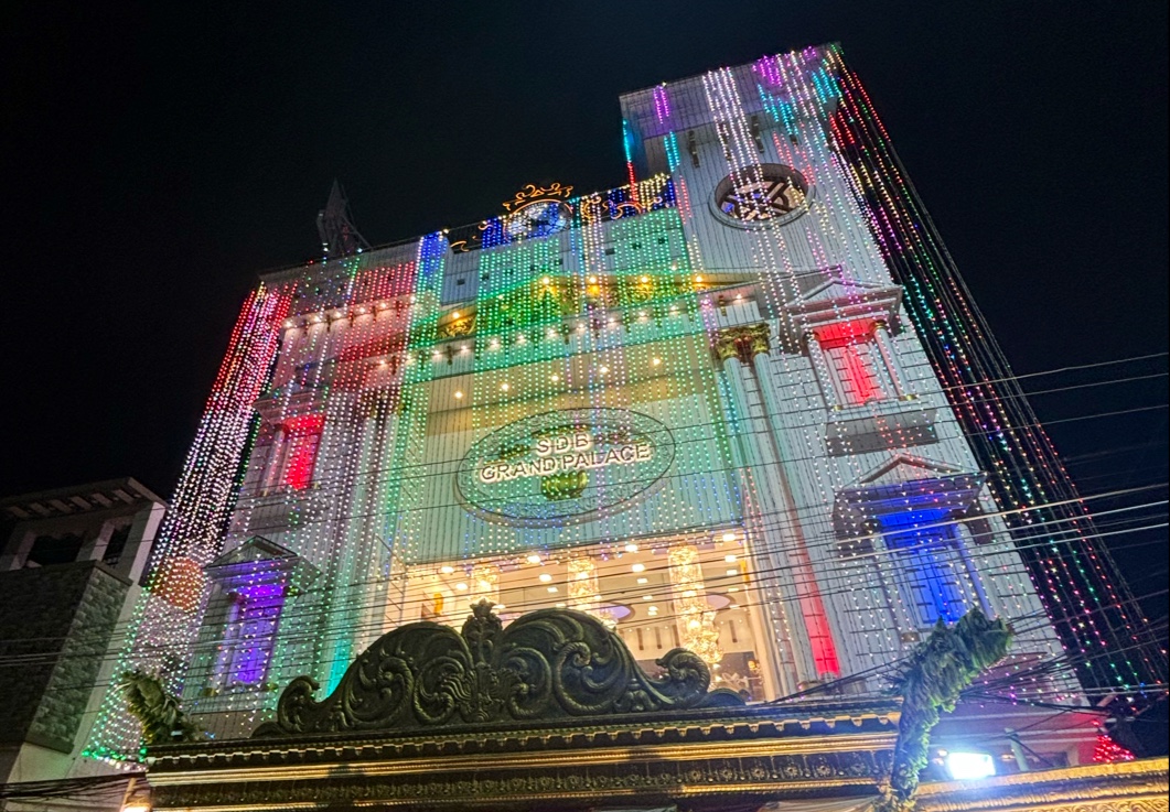 Sdb Grand Palace — Banquet Hall in Selaiyur, Chennai (on-site parking, in-house decoration, DJ permitted, bar service available) — photo 2