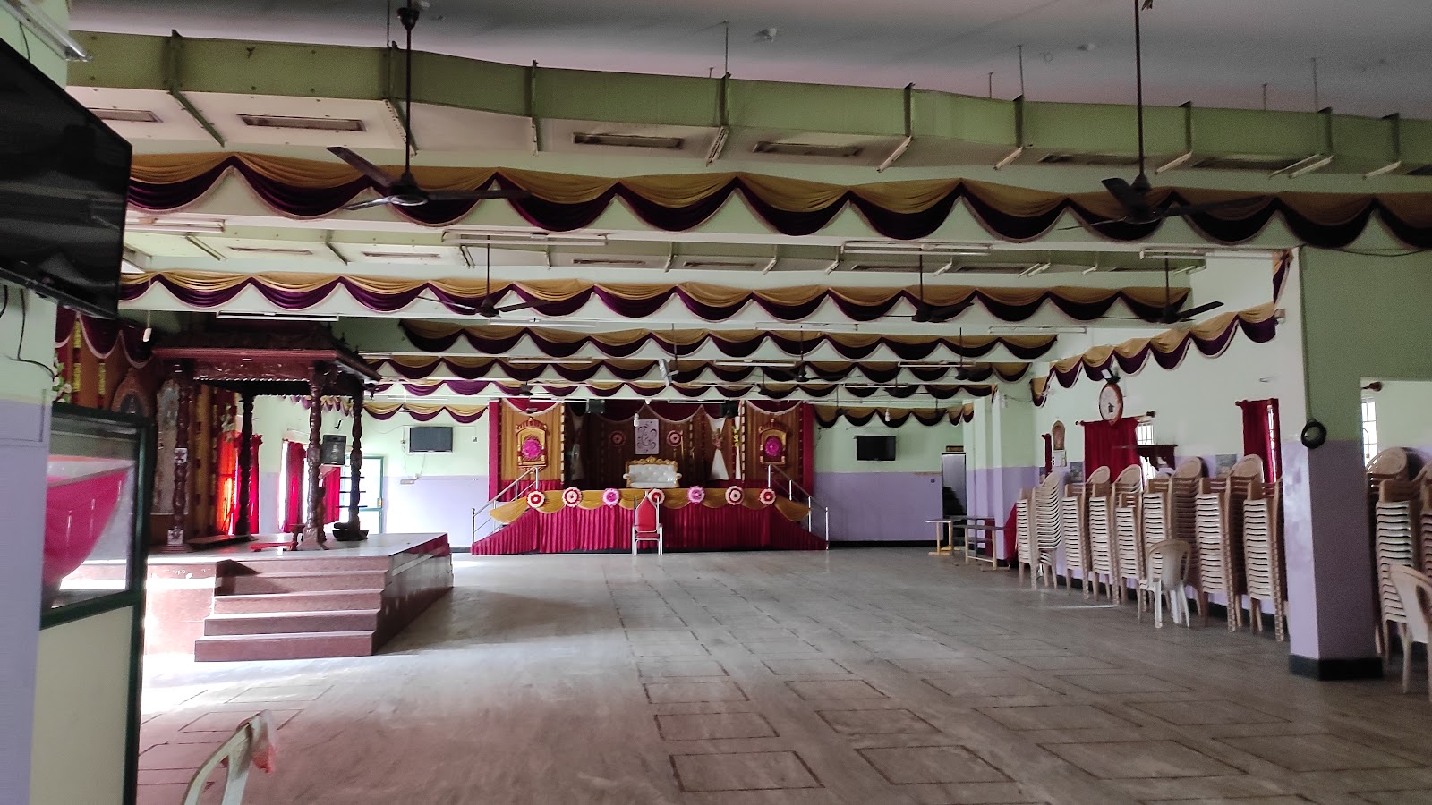 Maharasi Mahal — Banquet Hall in Kolathur, Chennai (on-site parking, in-house decoration, DJ permitted, bar service available) — photo 2