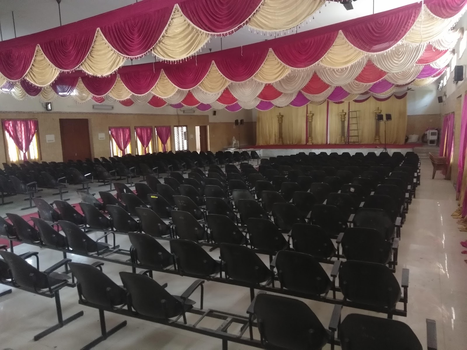Thanthai Periyar Community Hall — Banquet Hall in Anna Nagar, Chennai (on-site parking, in-house decoration, DJ permitted, bar service available) — photo 4