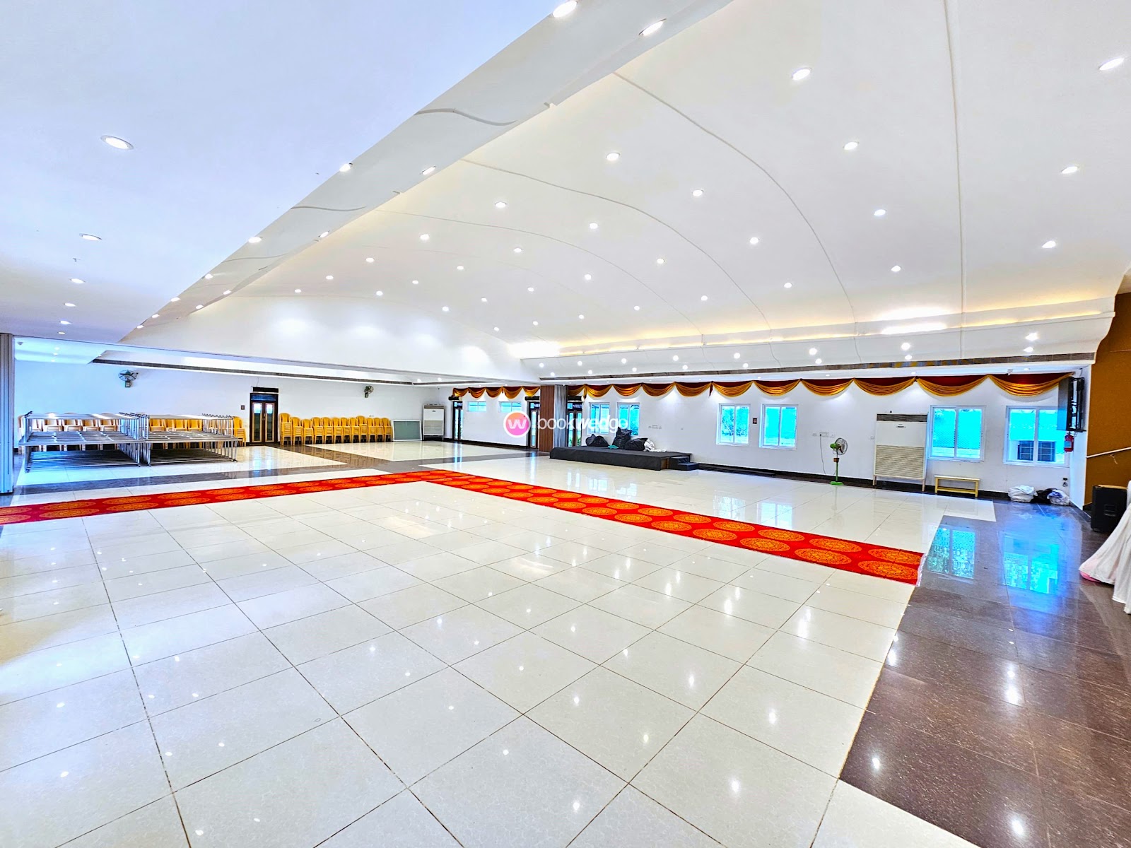Swarna Sudarshan Wedding Hall — Banquet Hall in Chennai (on-site parking, in-house decoration, DJ permitted, bar service available)