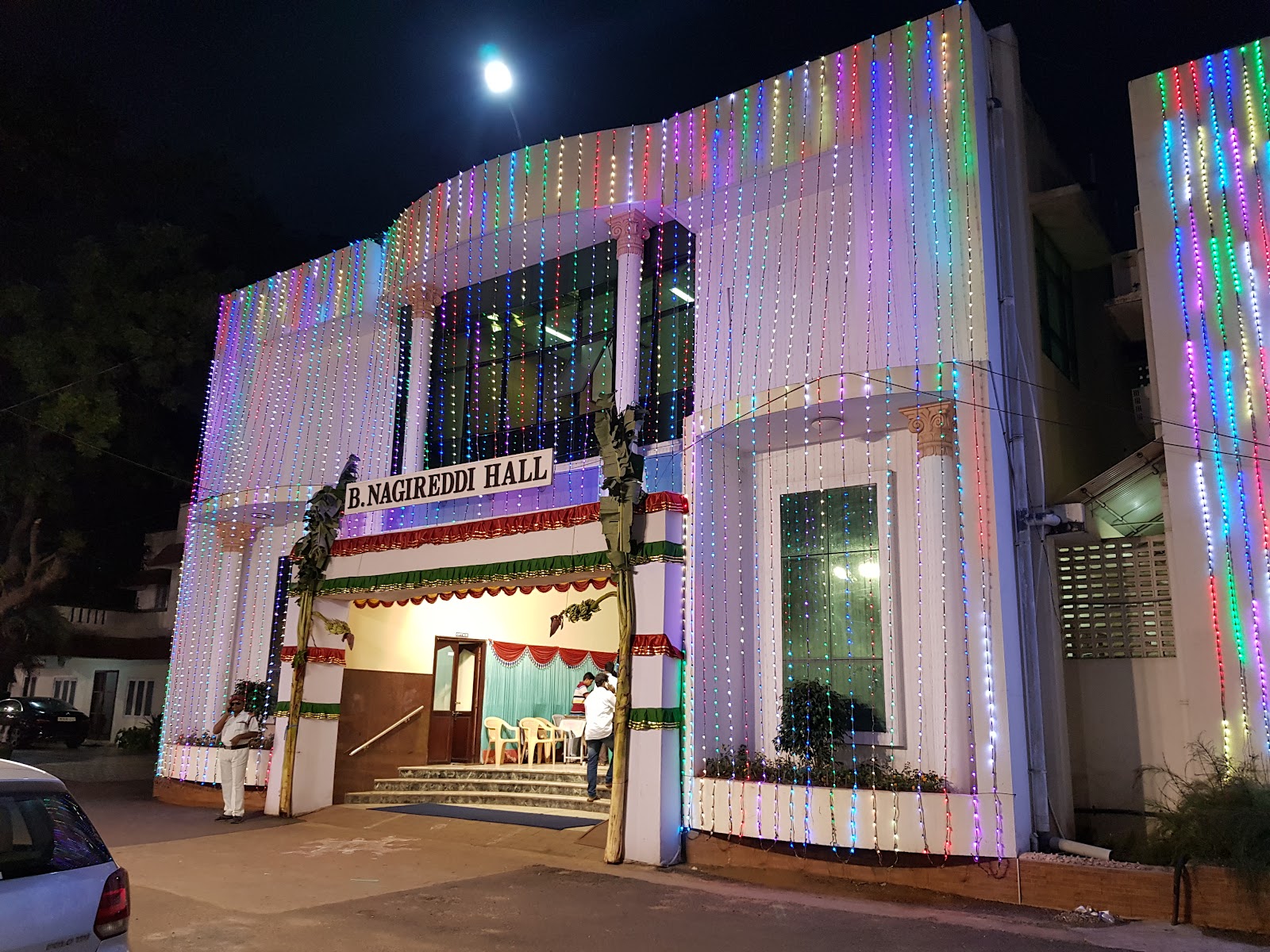 B. Nagi Reddy Wedding Hall — Banquet Hall in Vadapalani, Chennai (on-site parking, in-house decoration, DJ permitted, bar service available) — photo 3