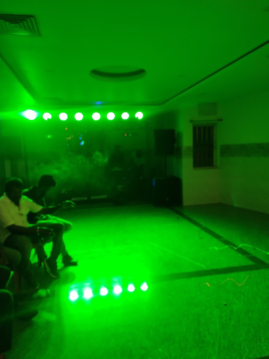 Sri Lakshmi Mahal — Banquet Hall in Ambattur, Chennai (on-site parking, in-house decoration, DJ permitted, bar service available) — photo 4