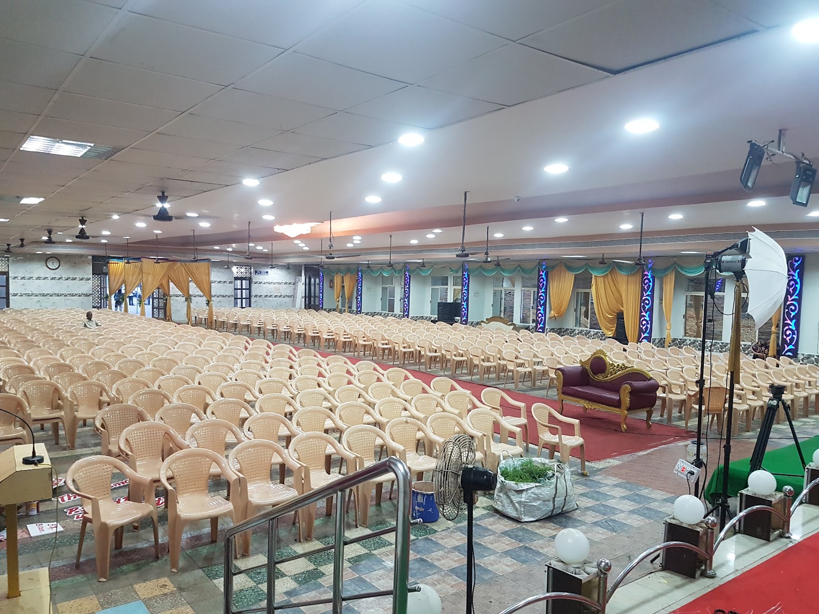 Shiraz Hall — Banquet Hall in Egmore, Chennai (on-site parking, in-house decoration, DJ permitted, bar service available) — photo 2