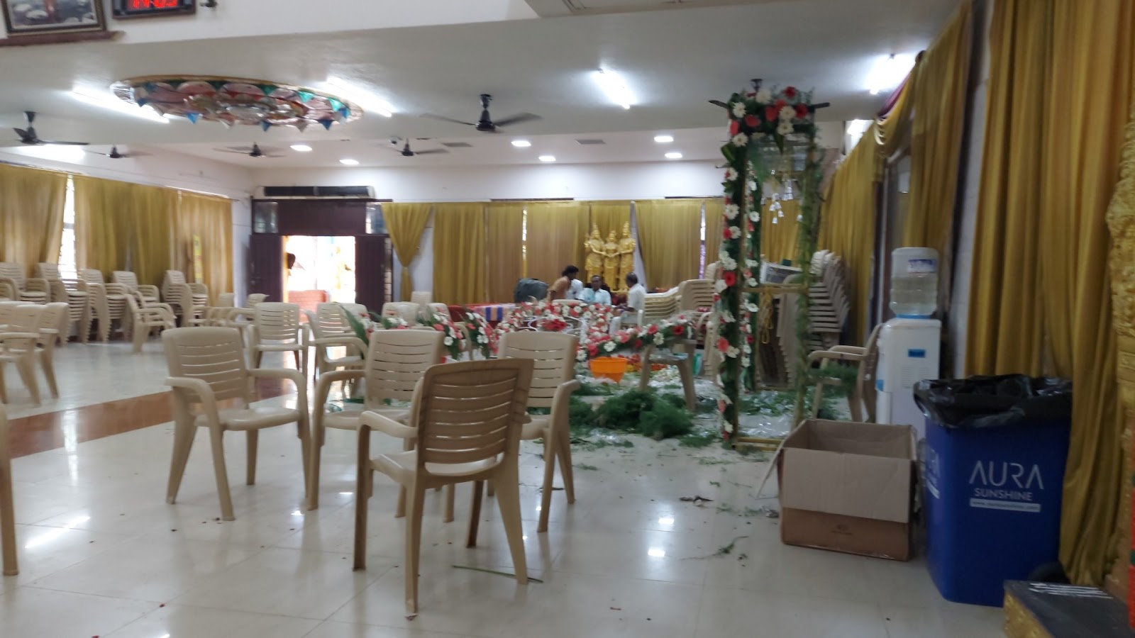 Sri Satari Bhavanam — Banquet Hall in Chennai (on-site parking, in-house decoration, DJ permitted, bar service available)