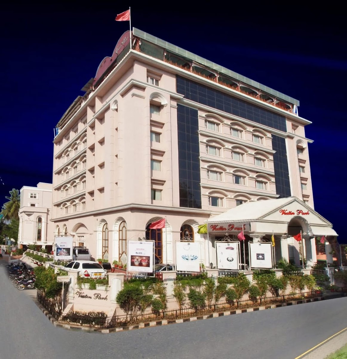 Vestin Park Hotel — Banquet Hall in Chennai (on-site parking, in-house decoration, outside catering allowed, bar service available)