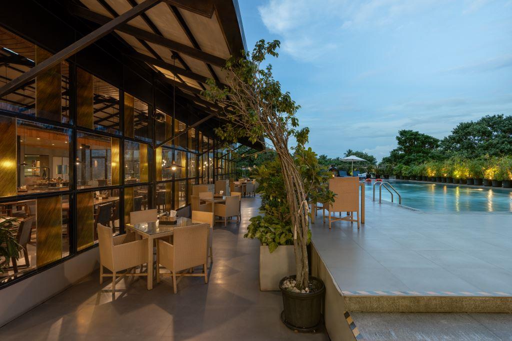 Hotel Green Park — Banquet Hall in Vadapalani, Chennai (on-site parking, in-house decoration, outside catering allowed, DJ permitted)