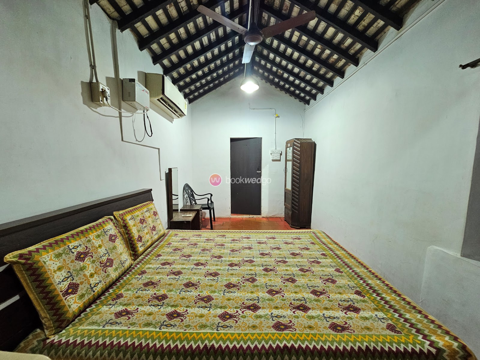Sarojini Gardens — Banquet Hall in Nazarethpettai, Chennai (on-site parking, in-house decoration, bar service available, 100–150 guest capacity) — photo 2