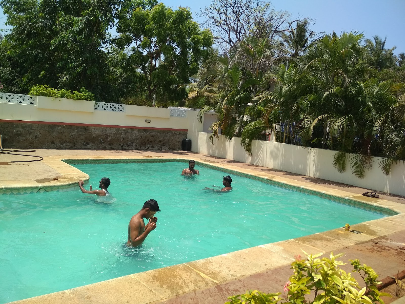 Pooja Garden Beach House — Banquet Hall in Uthandi, Chennai (on-site parking, in-house decoration, bar service available, 0–500 guest capacity) — photo 3