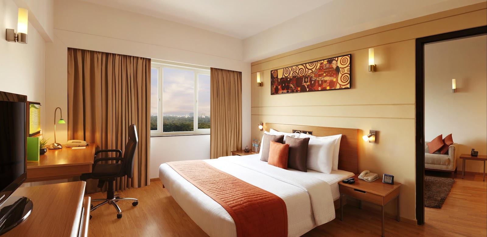 Lemon Tree Hotel · Guindy — Banquet Hall in Guindy, Chennai (on-site parking, in-house decoration, outside catering allowed, DJ permitted) — photo 2
