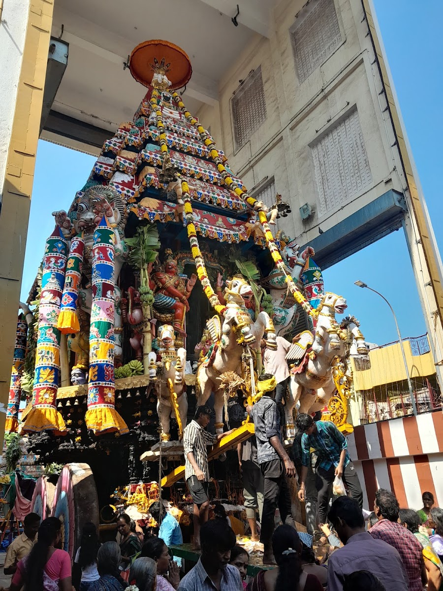 Sri Karpagambal Kalyana Mandapam — Banquet Hall in Mylapore, Chennai (on-site parking, in-house decoration, DJ permitted, bar service available) — photo 4