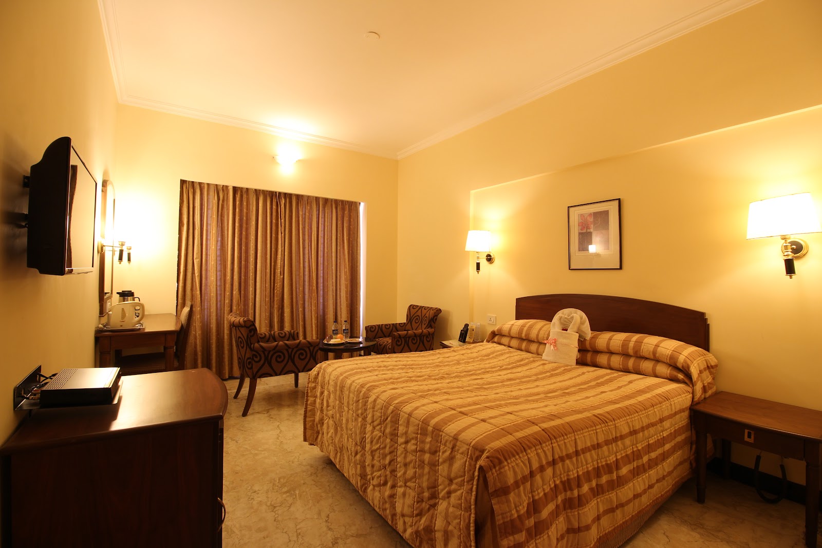 Beverly Hotel — Banquet Hall in Kilpauk, Chennai (on-site parking, in-house decoration, outside catering allowed, bar service available) — photo 2