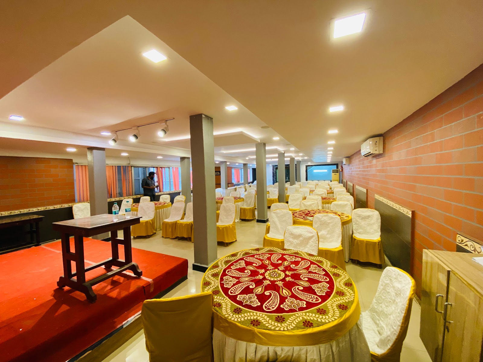 Hotel Sea Emperor — Banquet Hall in Madipakkam, Chennai (on-site parking, in-house decoration, outside catering allowed, bar service available) — photo 4