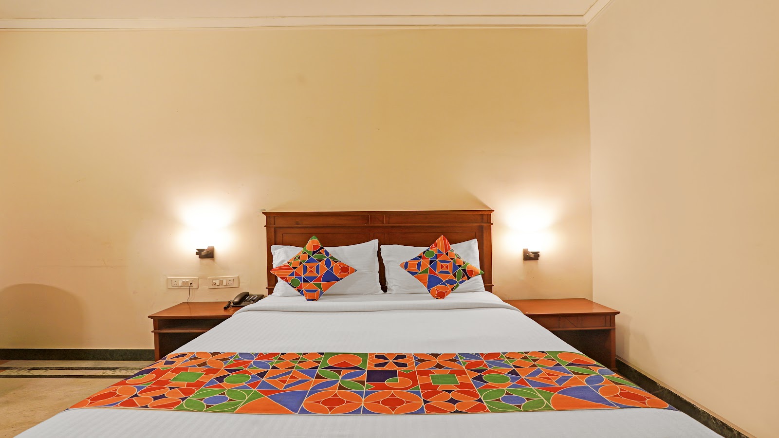 Hotel Grand Palace — Banquet Hall in Chromepet, Chennai (on-site parking, in-house decoration, outside catering allowed, bar service available) — photo 2