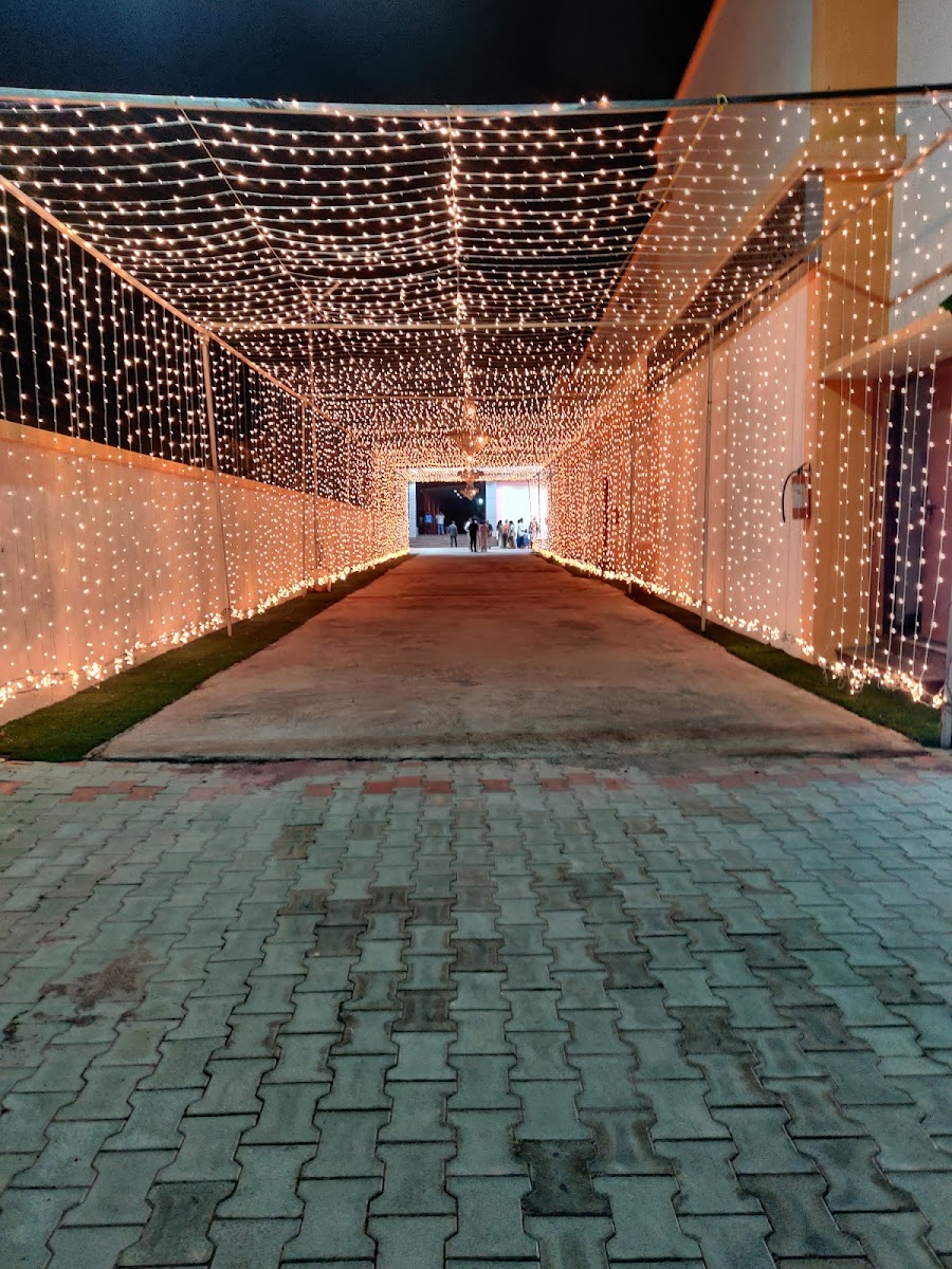 Kailash Resort — Resort in Injambakkam, Chennai (on-site parking, in-house decoration, bar service available, 300–600 guest capacity) — photo 2