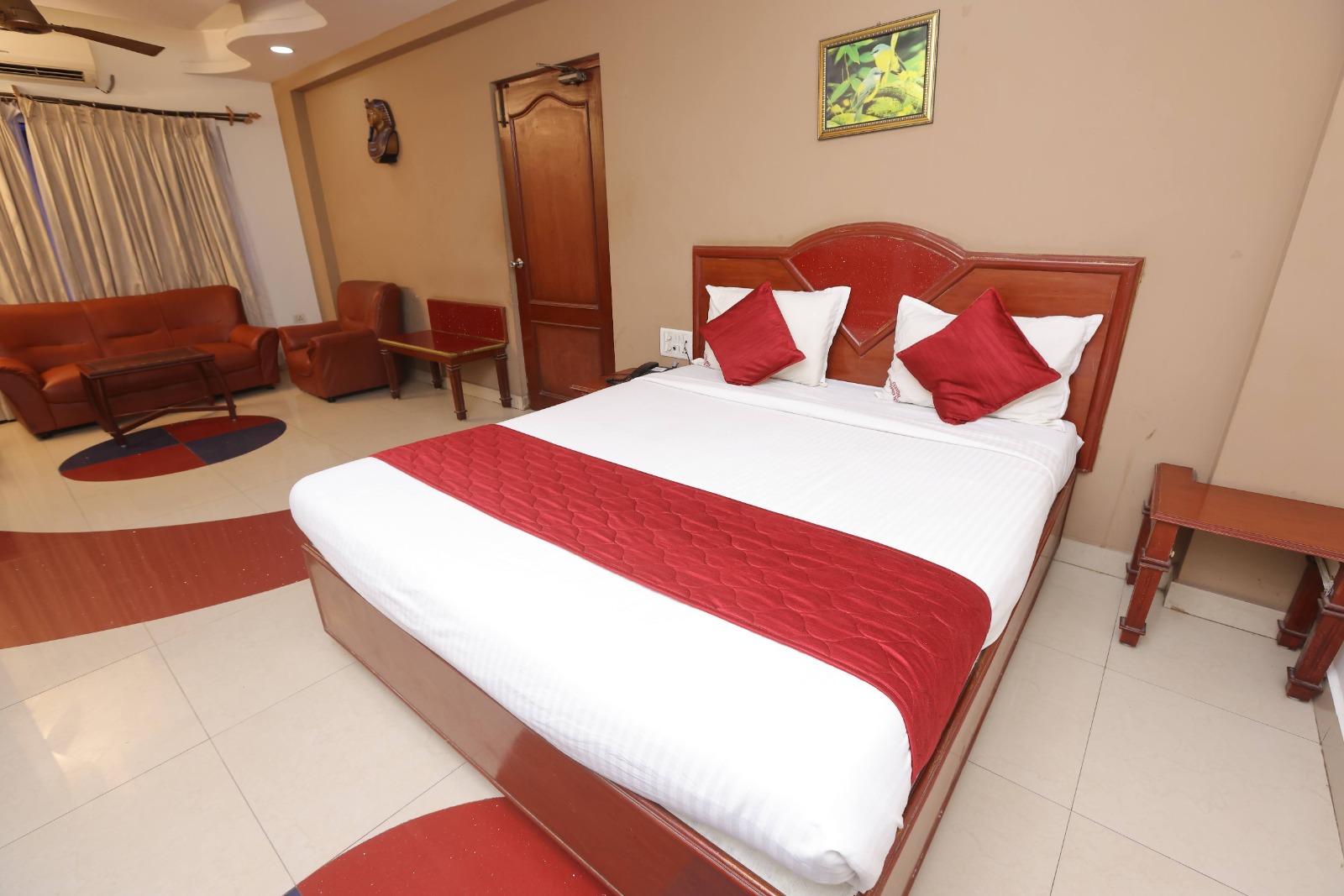 Goldmine Hotels — Banquet Hall in Koyambedu, Chennai (on-site parking, in-house decoration, outside catering allowed, DJ permitted) — photo 3