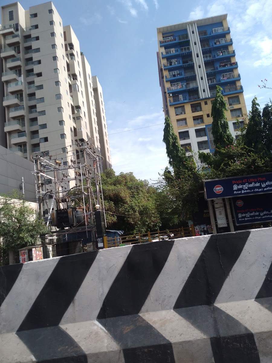 Breeze Hotel — Banquet Hall in Kilpauk, Chennai (on-site parking, in-house decoration, outside catering allowed, bar service available) — photo 4