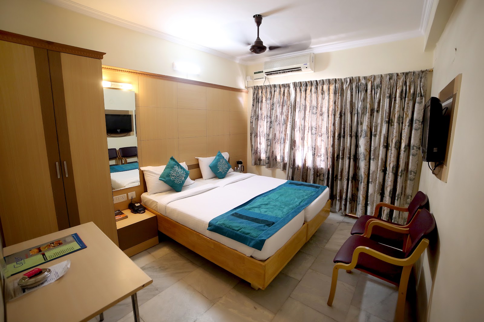 Nayagara Hotel — Banquet Hall in Kodambakkam, Chennai (on-site parking, in-house decoration, outside catering allowed, bar service available) — photo 2