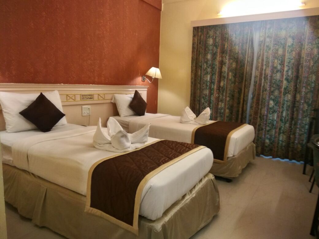GLM Meridian — Banquet Hall in T Nagar, Chennai (on-site parking, in-house decoration, outside catering allowed, bar service available) — photo 4