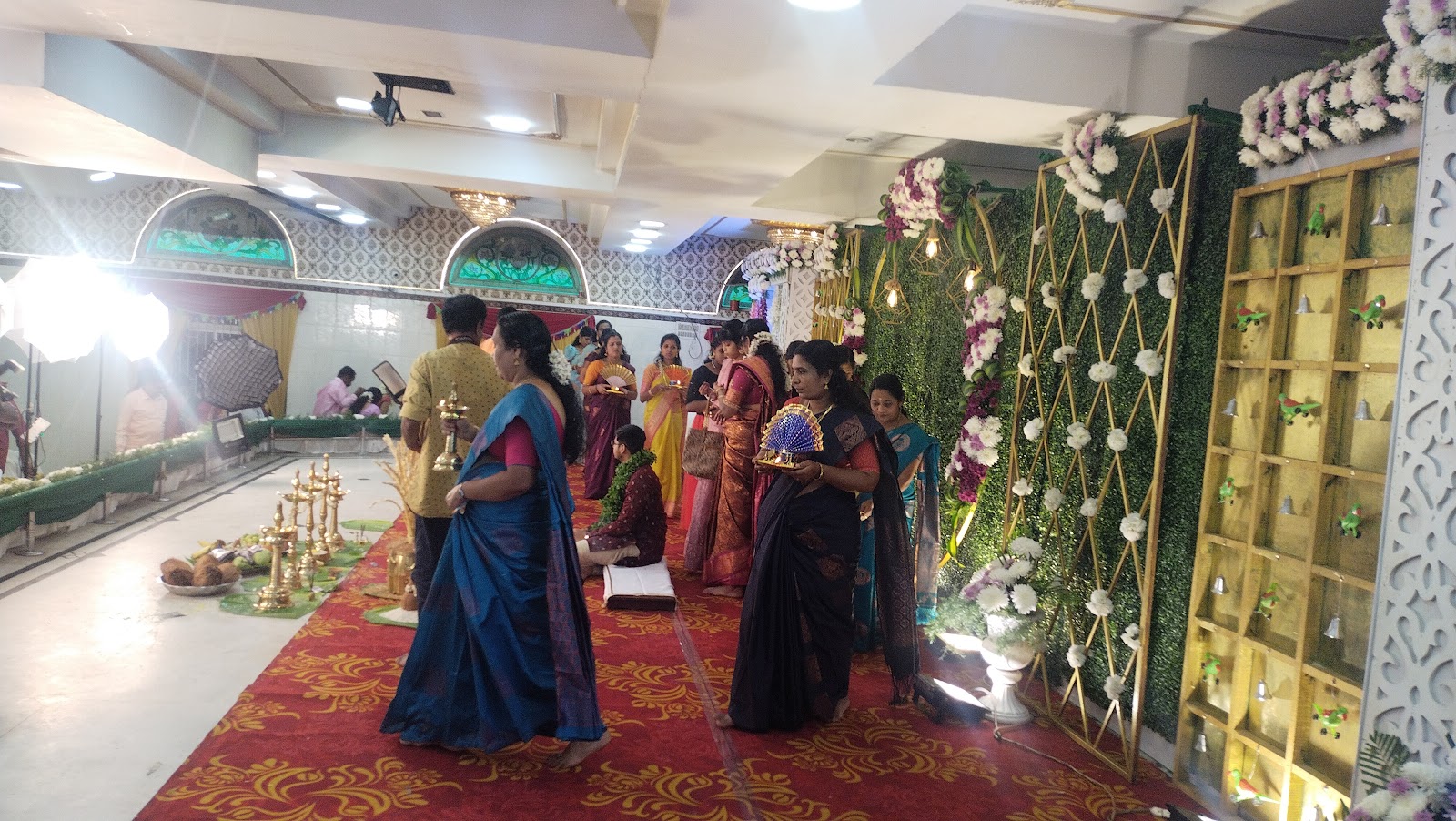 Chinnaswamy Marriage Auditorium — Banquet Hall in Anna Nagar, Chennai (on-site parking, in-house decoration, DJ permitted, bar service available) — photo 3