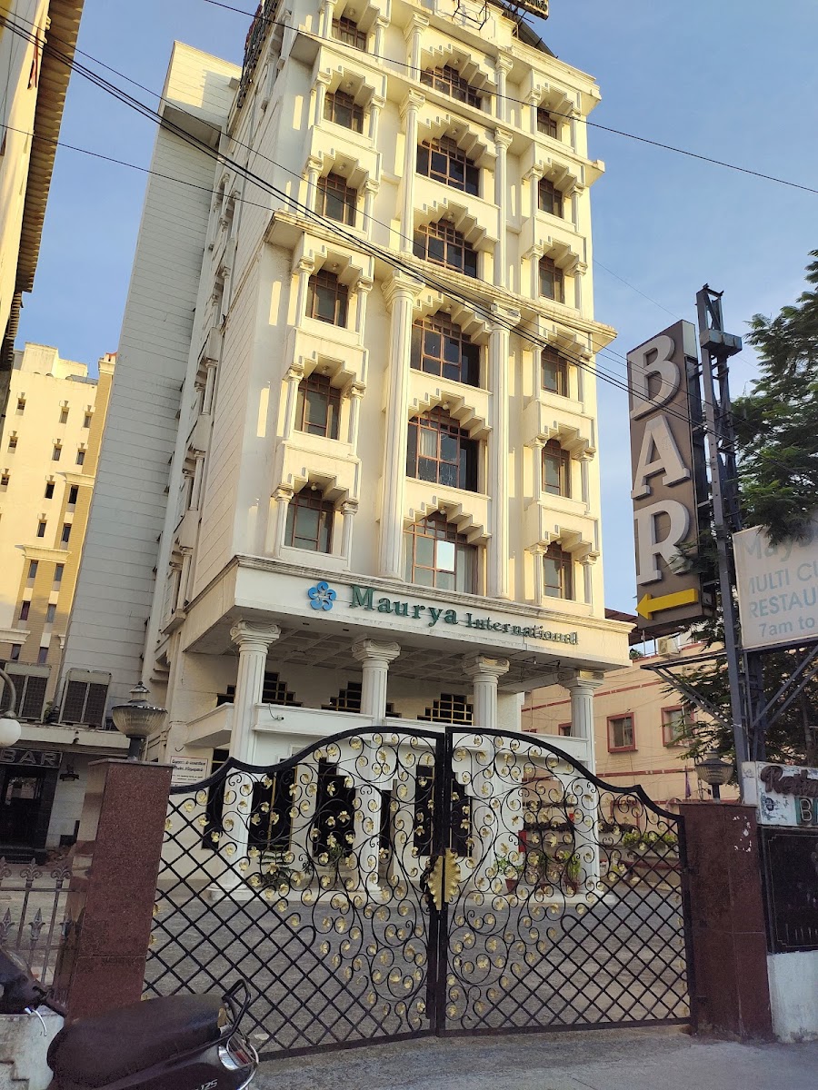 Hotel Maurya International — Banquet Hall in Vadapalani, Chennai (on-site parking, in-house decoration, outside catering allowed, bar service available) — photo 4