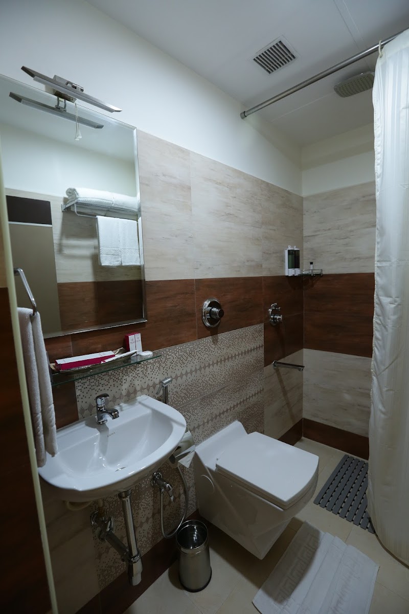 The Spin Hotel — Banquet Hall in Anna Salai, Chennai (on-site parking, in-house decoration, outside catering allowed, bar service available) — photo 3