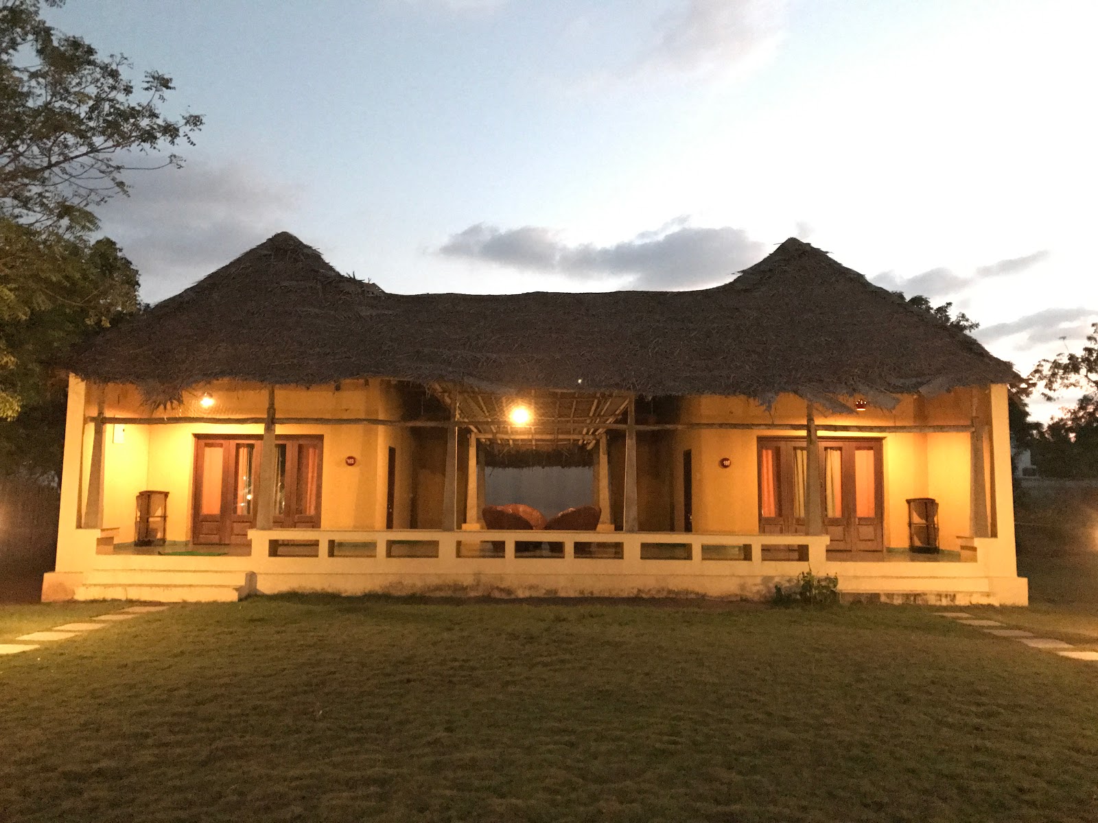 Silversands Beach Resort — Banquet Hall in Mahabalipuram, Chennai (on-site parking, in-house decoration, outside catering allowed, bar service available) — photo 4