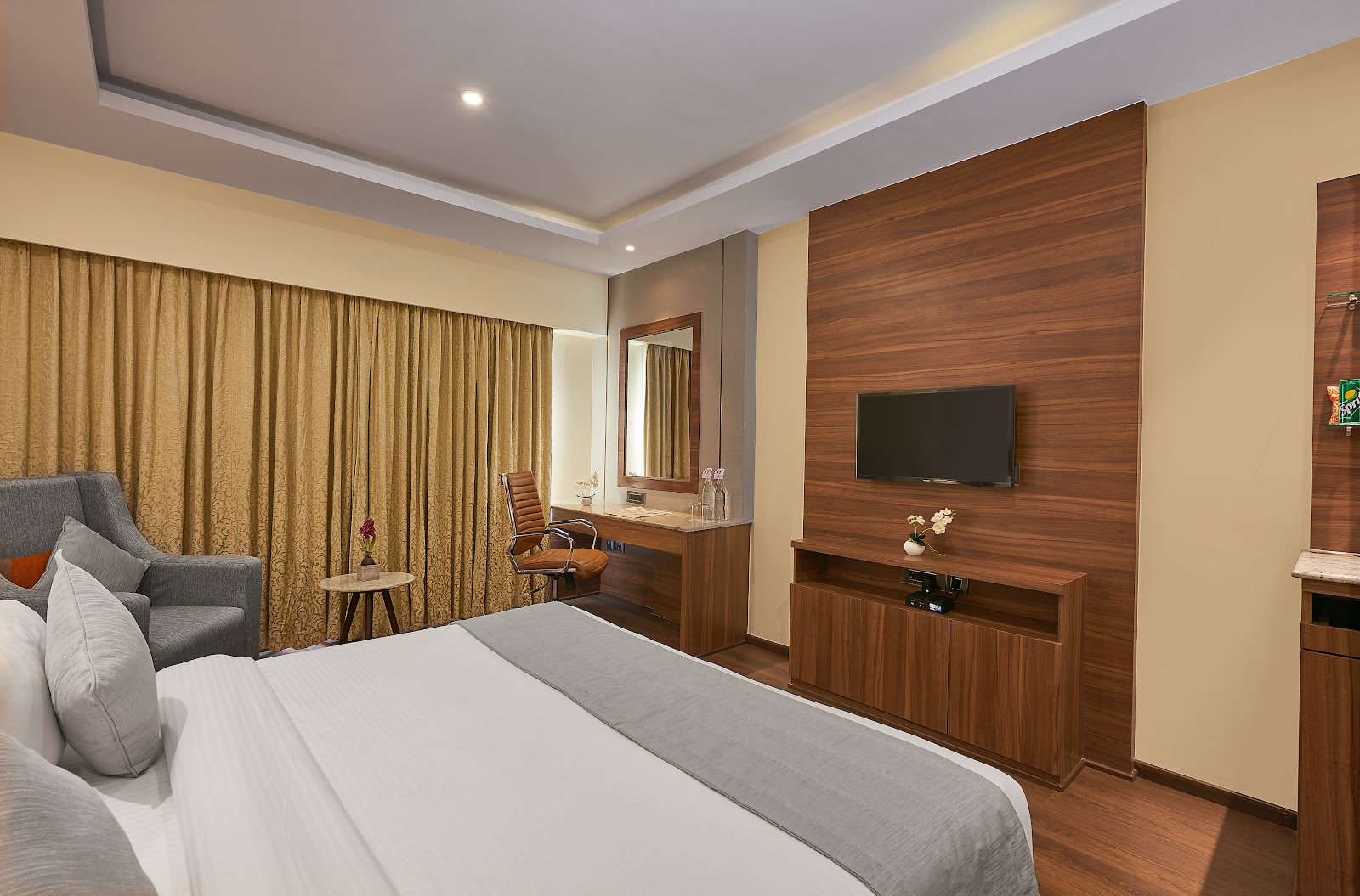 Southern Star Bangalore — Banquet Hall in Lavelle Road, Bangalore (on-site parking, in-house decoration, outside catering allowed, bar service available) — photo 2